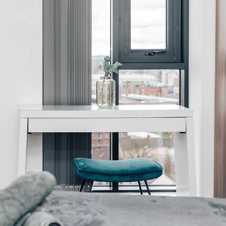 Luxury 2 Bedroom Apartment, Broad Street Birmingham Extérieur photo